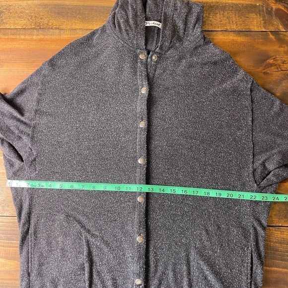 Michael Stars Grey Short Sleeve Metal Snap Button Hooded Cardigan Women's Medium - Picture 8 of 9